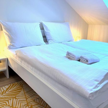 Rezidence Weisovka Apartment Ceske Budejovice Bagian luar foto