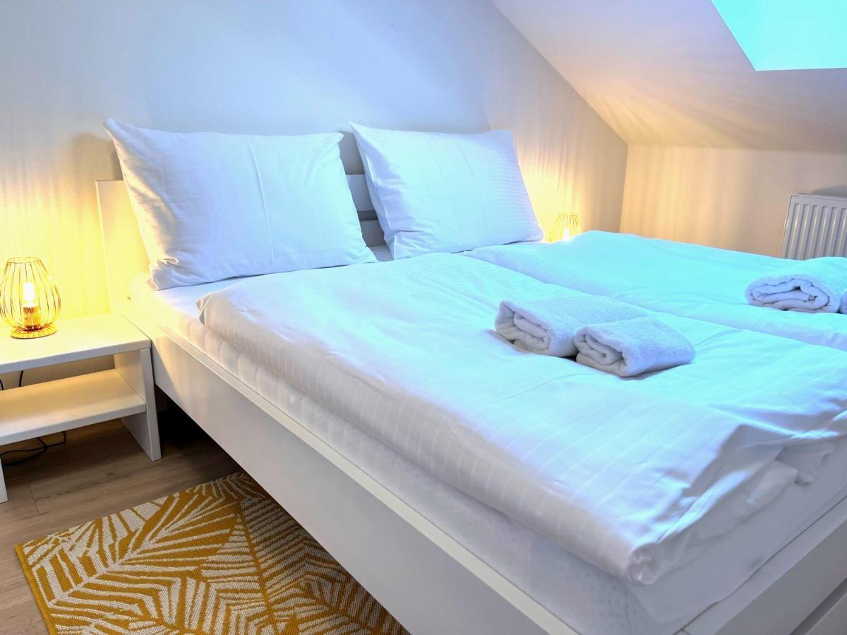 Rezidence Weisovka Apartment Ceske Budejovice Bagian luar foto