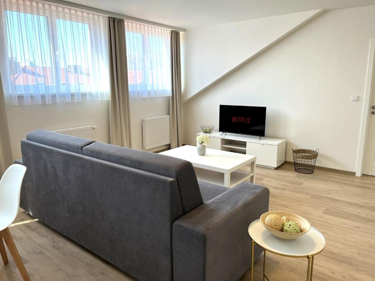 Rezidence Weisovka Apartment Ceske Budejovice Bagian luar foto